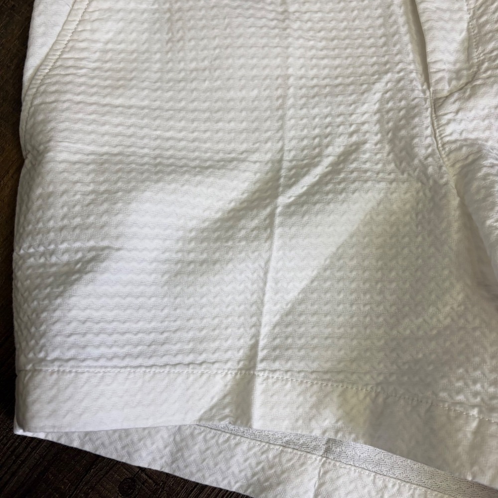 Lilly Pulitzer Callahan Shorts Resort White Seersucker Textured NWT Womens 12 - Picture 3 of 8